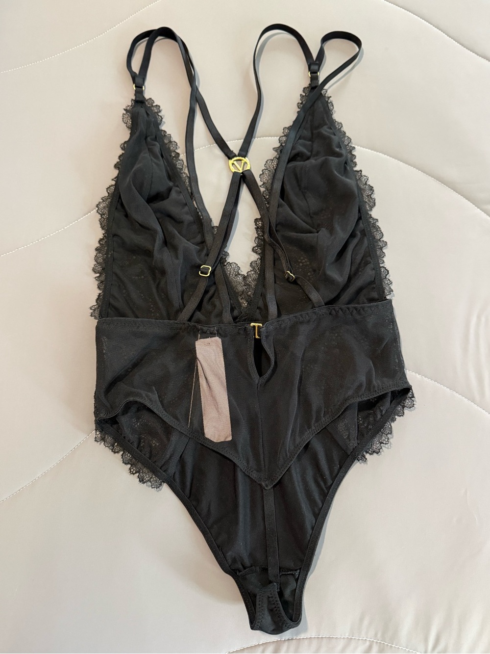 🖤 Victoria’s Secret Black Lace Bodysuit – Size Small – NWT